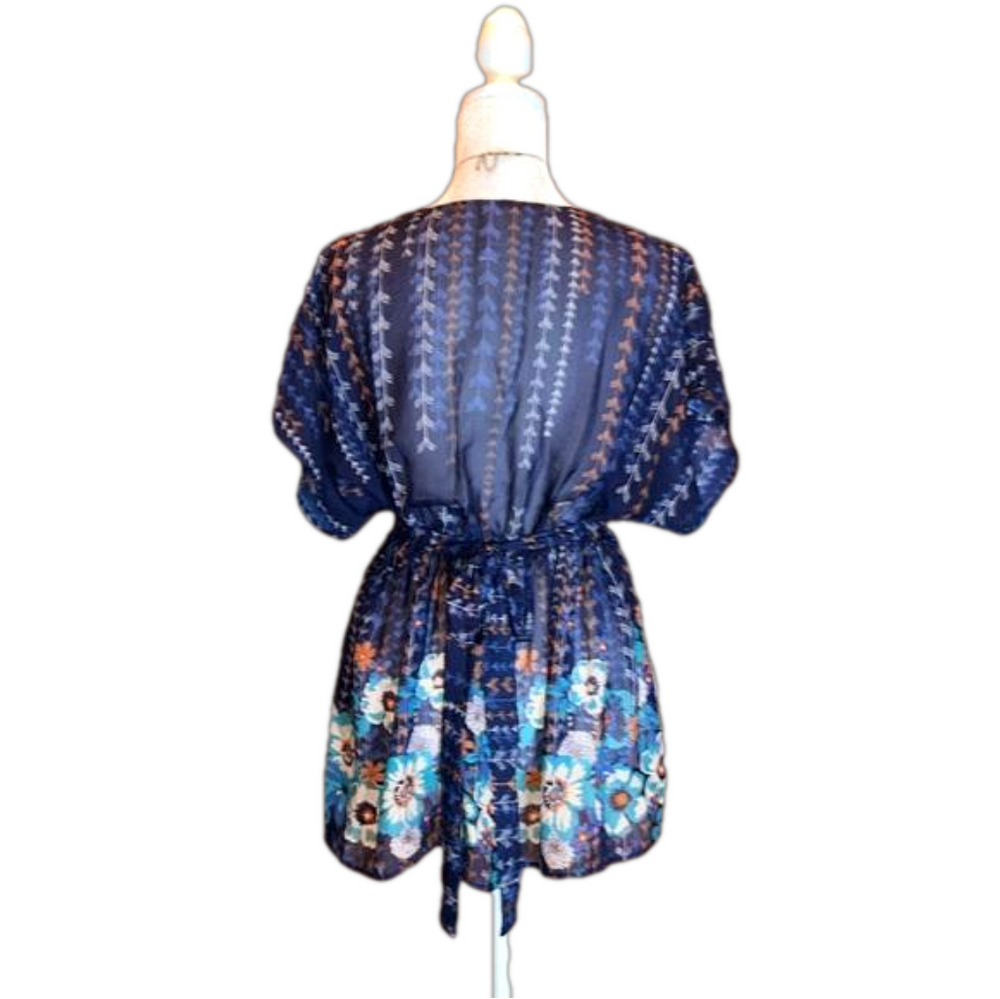 XHILARATION Sheer Floral Print Pull Over Blouse Size M - Picture 4 of 7